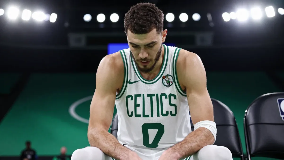 Vince Carter questions if Jayson Tatum can lead Boston Celtics after opening loss
