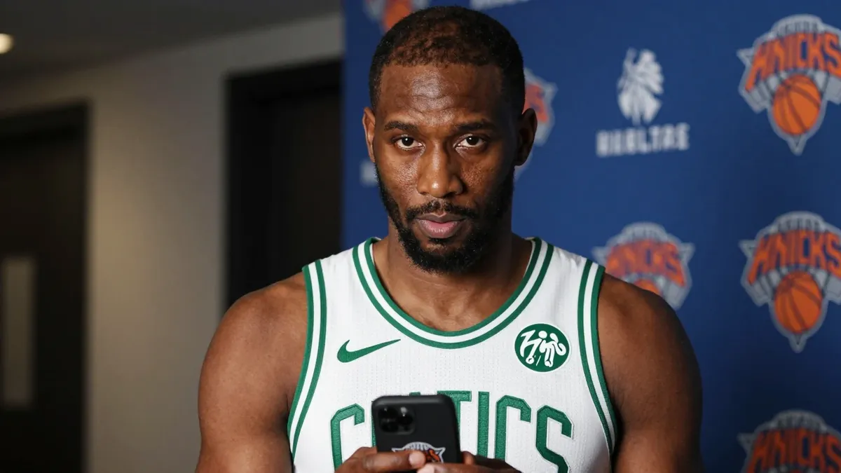 Boston Celtics' star Jayson Tatum's father, Justin Tatum, surprisingly picks the New York Knicks to win the 2027 NBA...